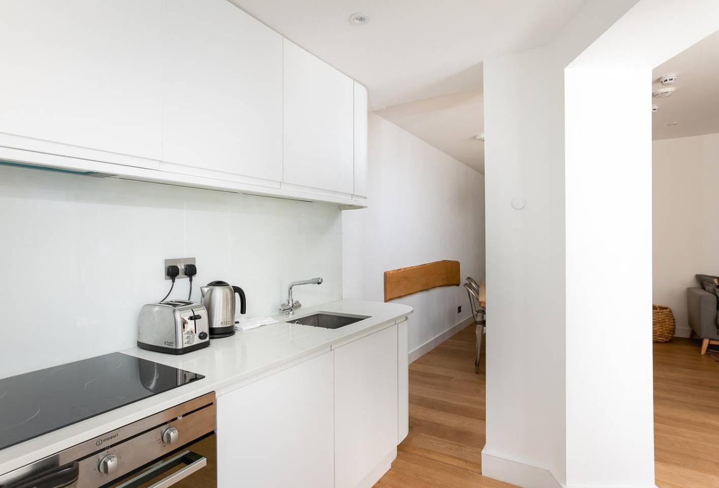 Stylish 2Br Home In West Kensington , 4 Guests Londra Exterior foto