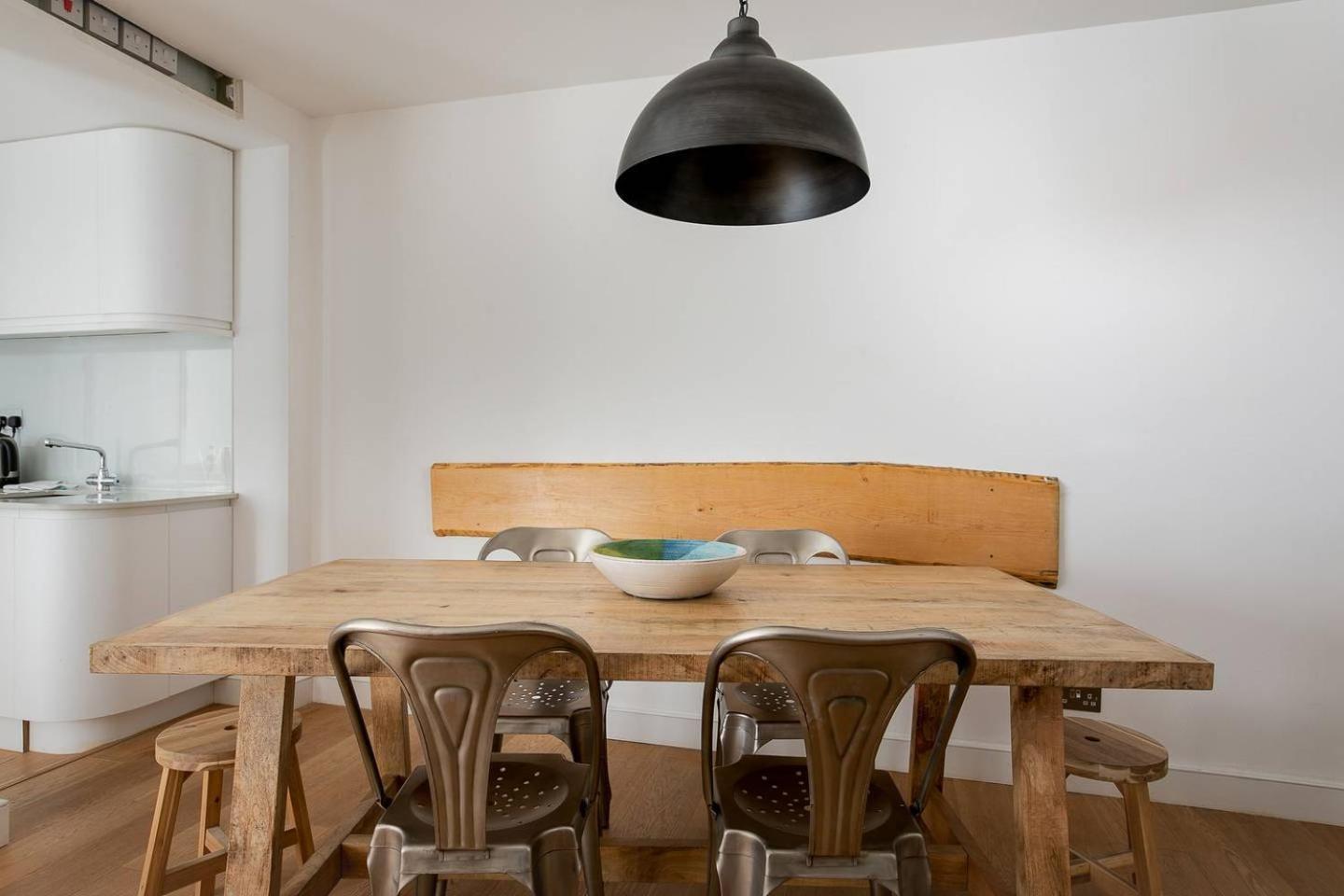 Stylish 2Br Home In West Kensington , 4 Guests Londra Exterior foto