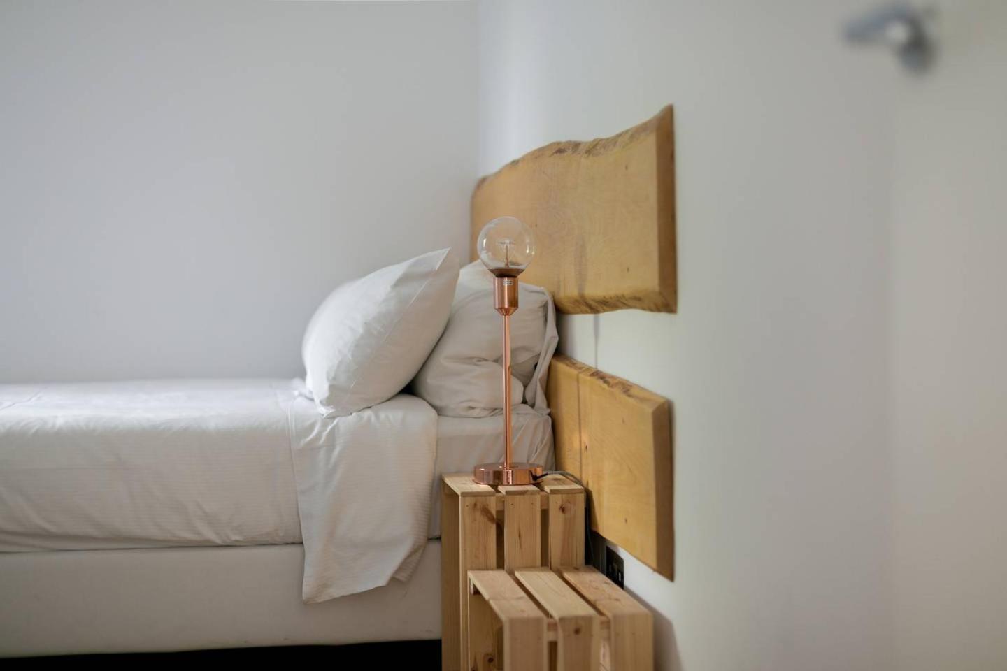 Stylish 2Br Home In West Kensington , 4 Guests Londra Exterior foto