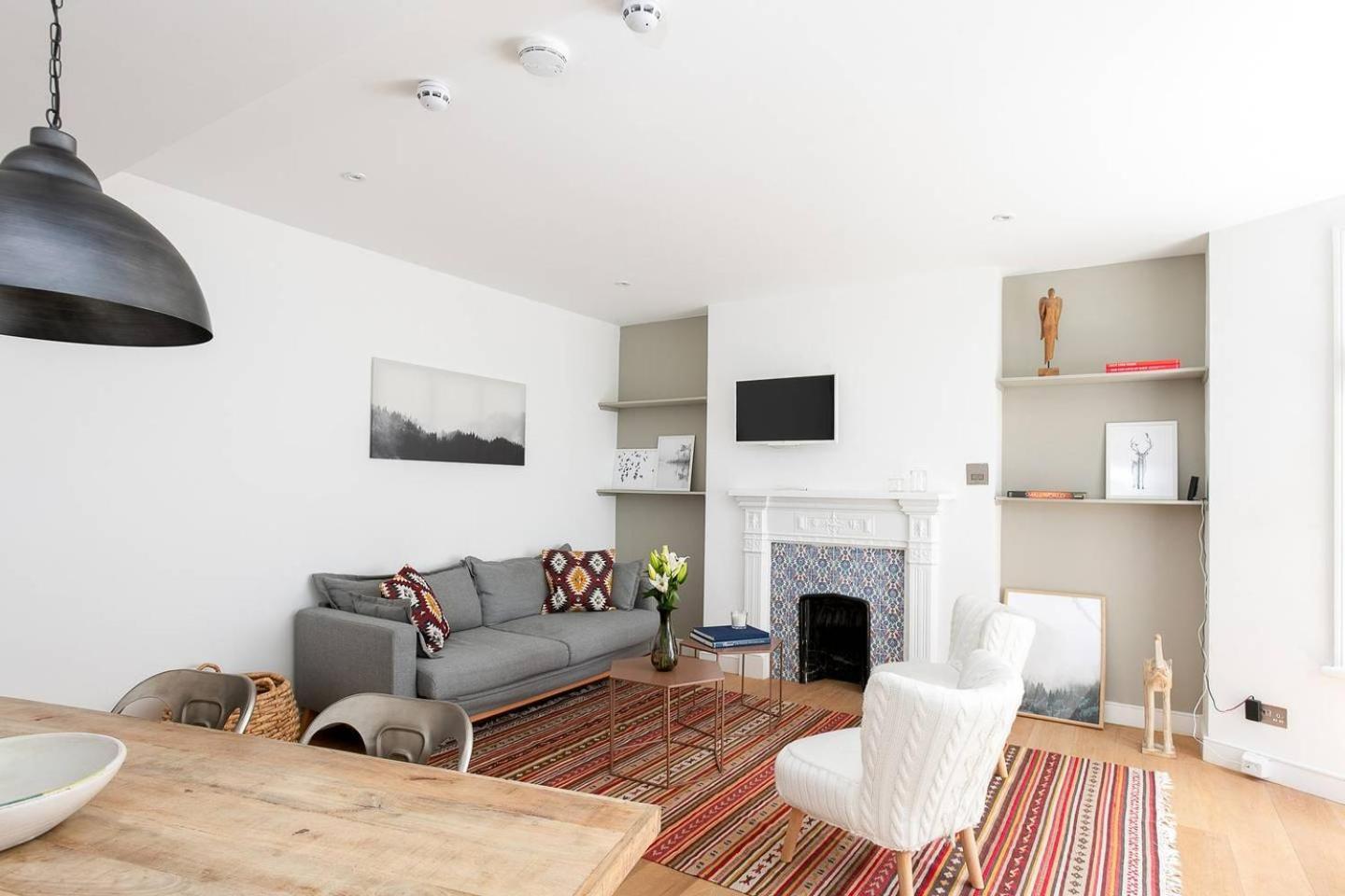 Stylish 2Br Home In West Kensington , 4 Guests Londra Exterior foto